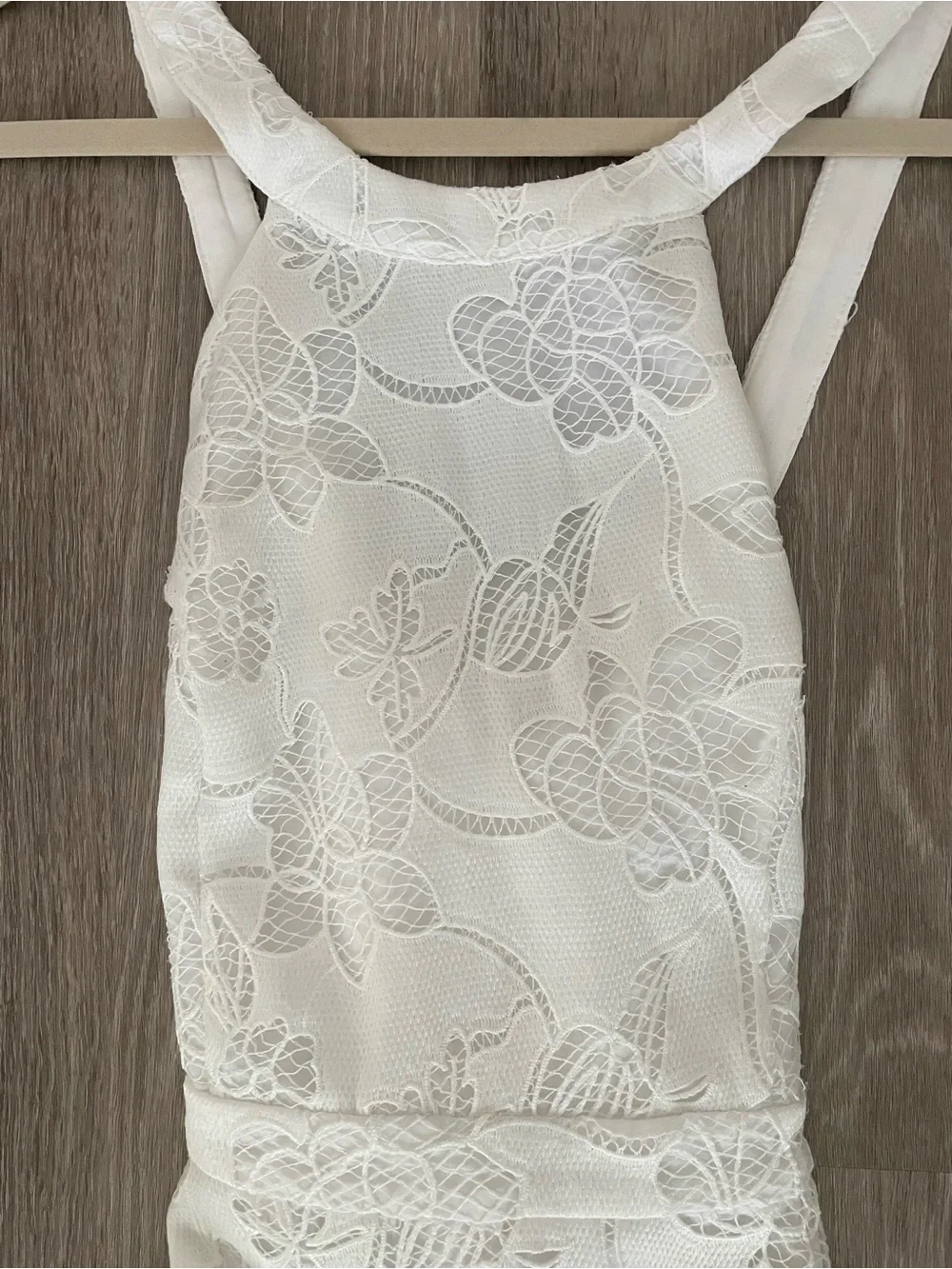 Guess strapless design